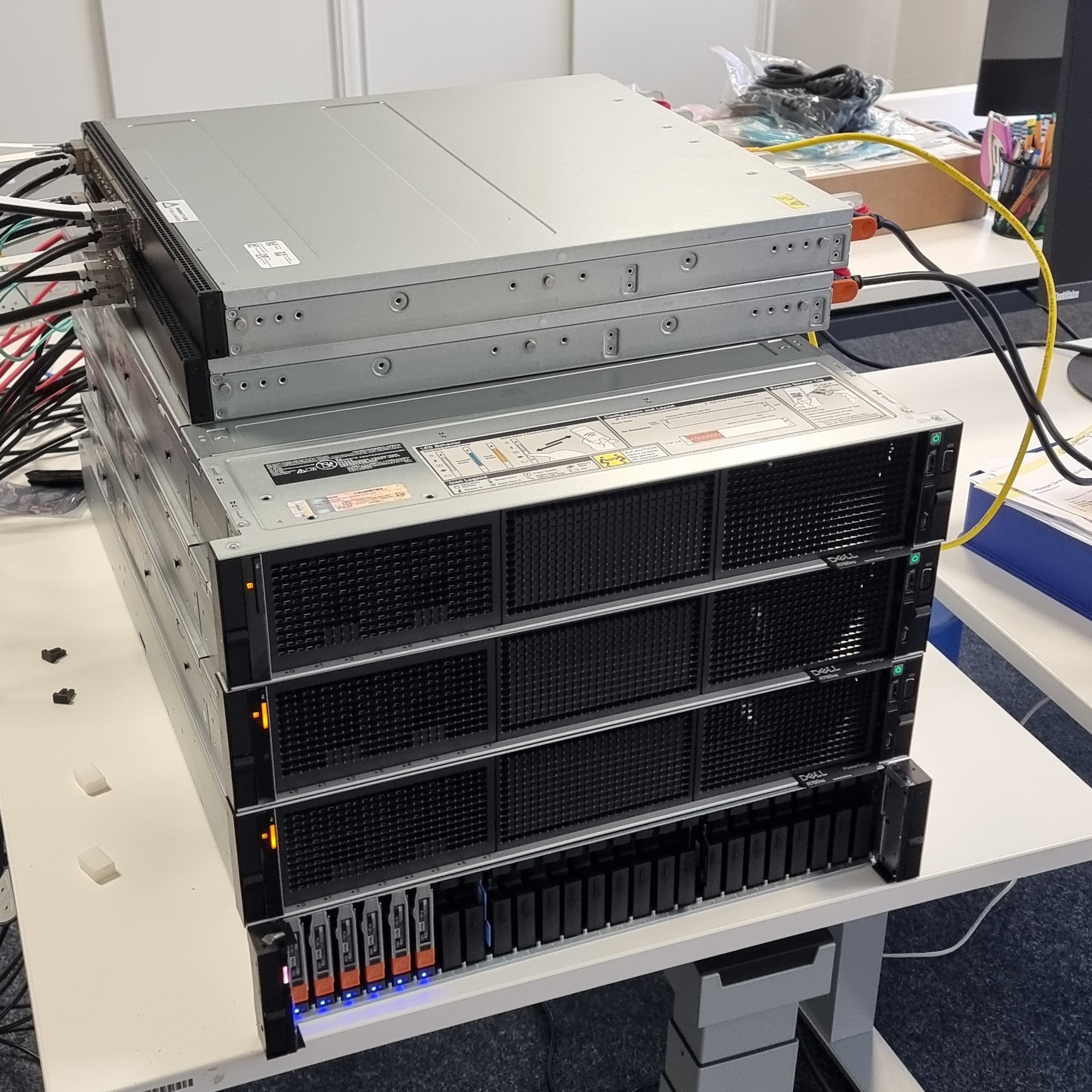 Hyper-V Cluster & Storage